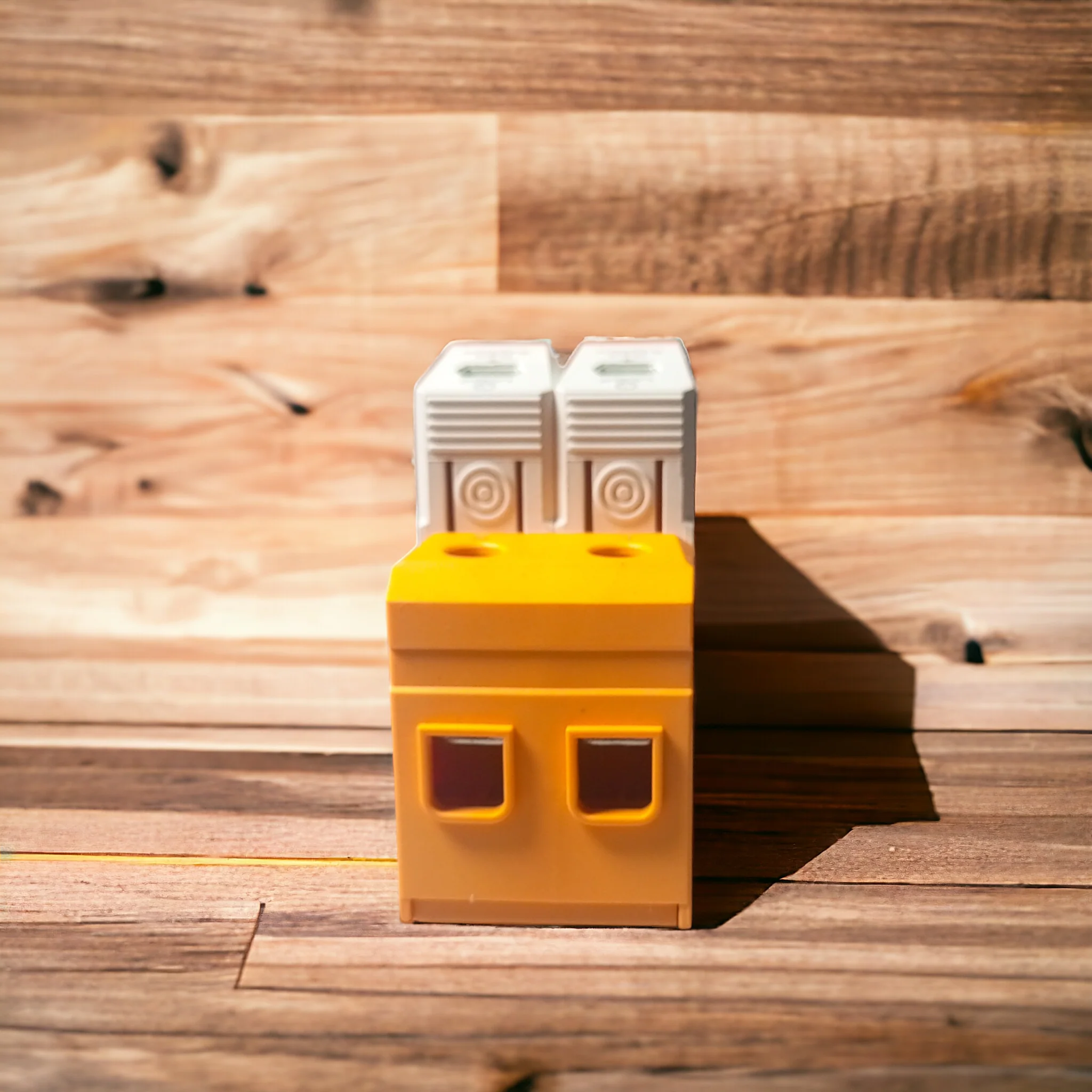 Mora (AES-2040) AC 2pole 40kA SPD surge protection device 385vAC - Image 2