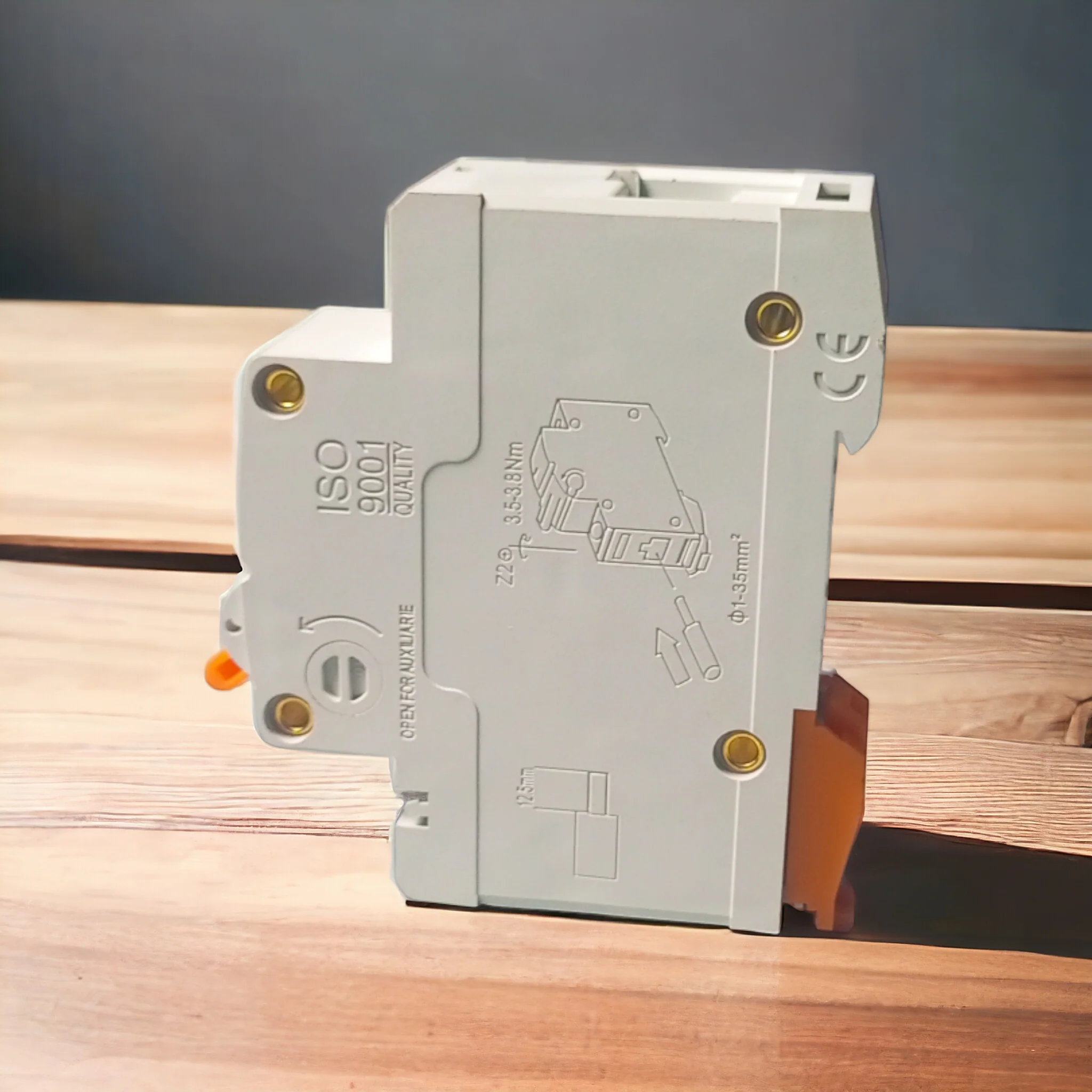 Mora DC 1P 125A MCB CIRCUIT BREAKER for Battery - Image 3