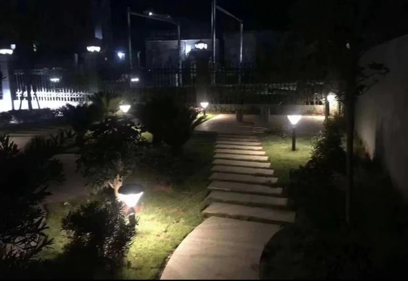 Solar Bollard Light 10w - Image 2