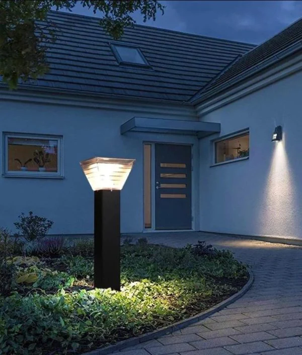 Square Shape Solar Bollard Light 10w - Image 5