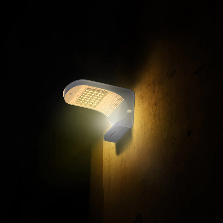 Solar Wall Light 15w - Image 3