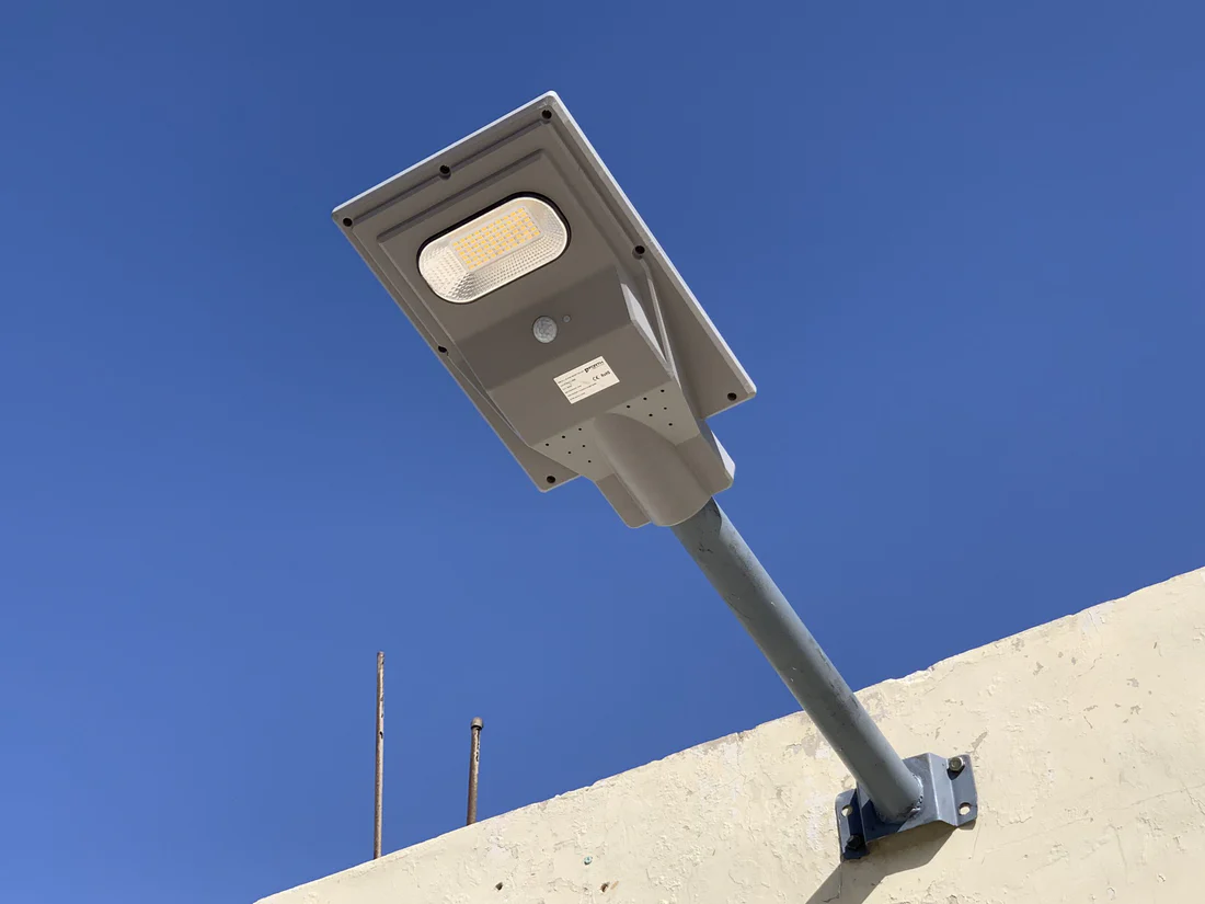 Solar Abs 30w Street Light - Image 3