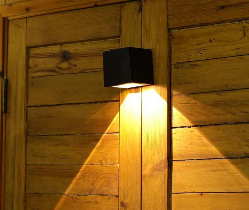 Solar Down Wall Washer