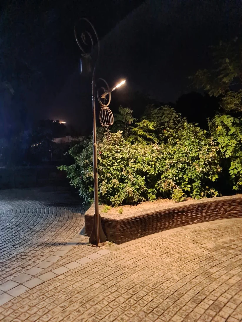 Solar Abs Street Light - Image 4